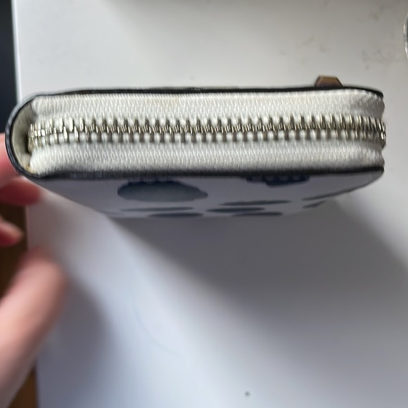 Rebecca mink off wallet- like new condition. - Picture 4 of 4